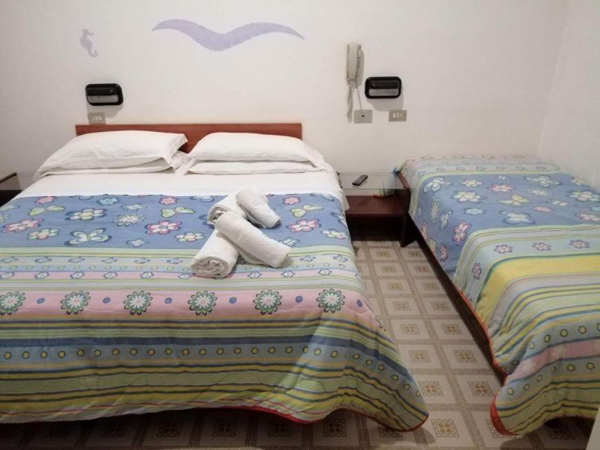 Hotel Criss Rimini Zewnętrze zdjęcie