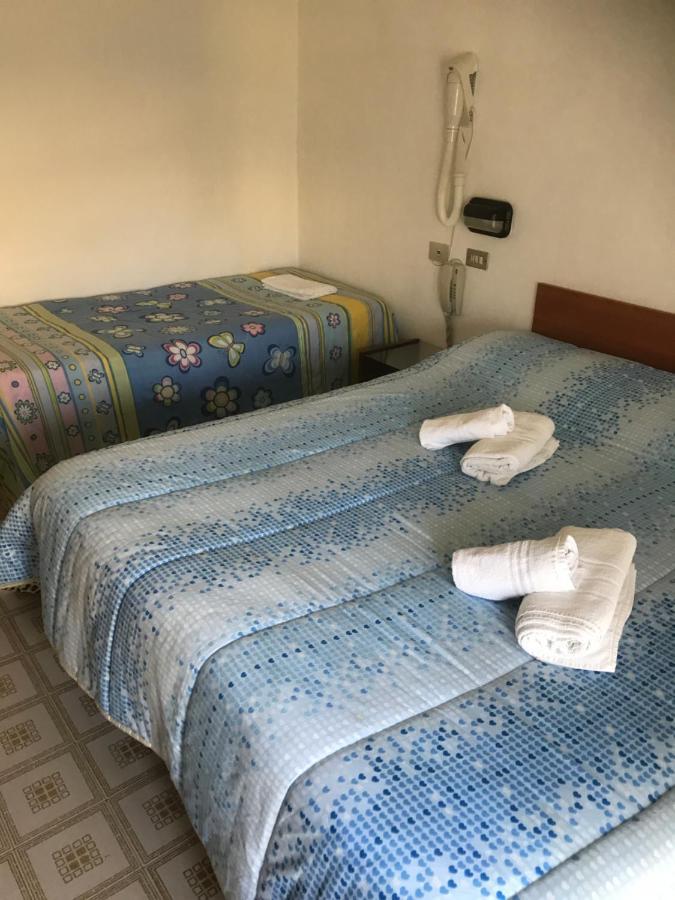 Hotel Criss Rimini Zewnętrze zdjęcie